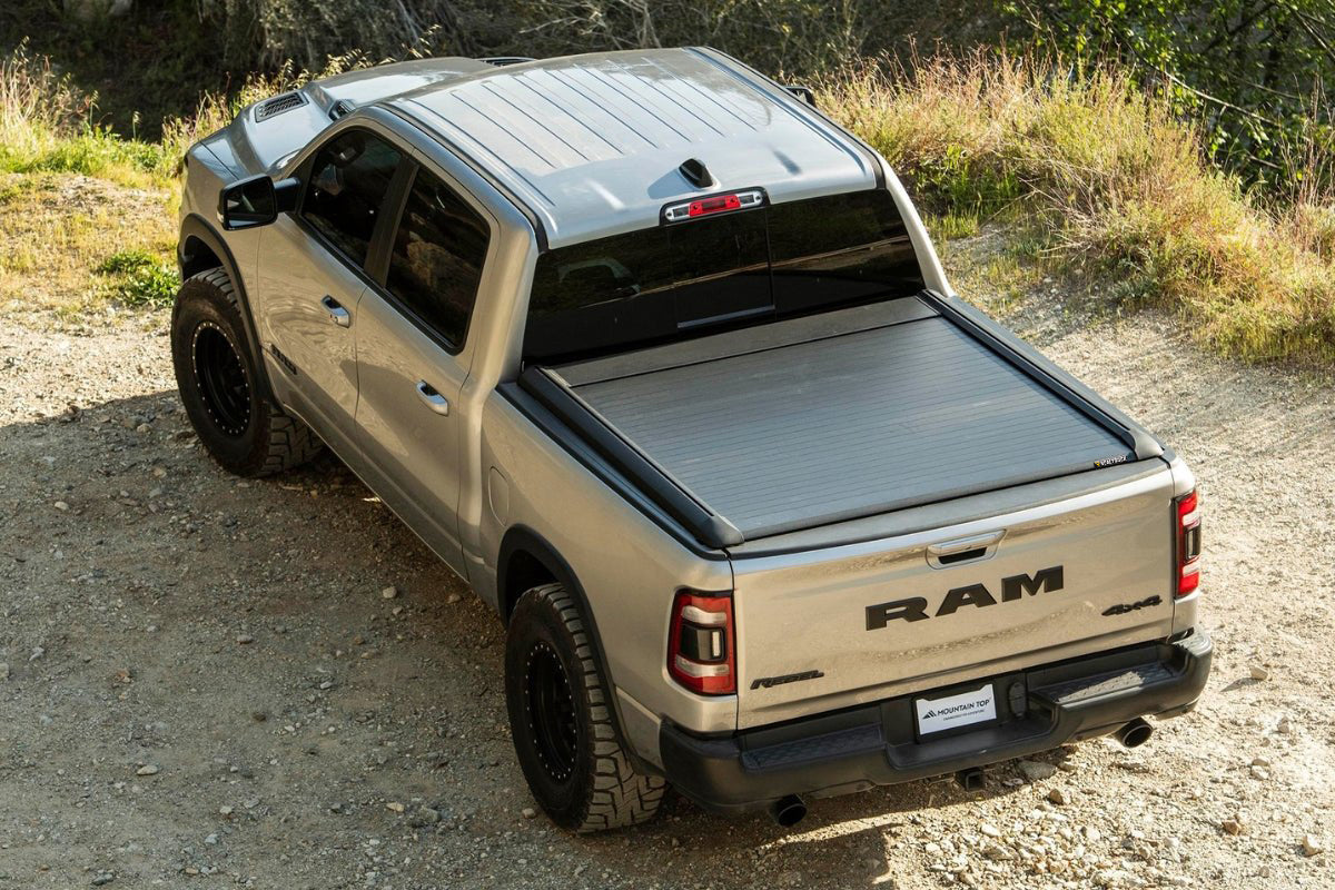MRC-2000 Manual Roll Cover - All-New Toyota Hilux 2026+